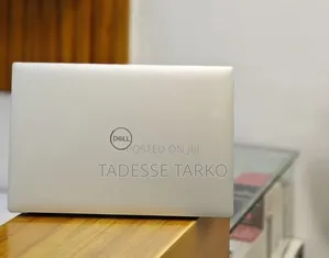 New Laptop Dell XPS 15 16GB Intel Core i9 SSD 512GB