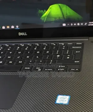 New Laptop Dell XPS 15 16GB Intel Core i9 SSD 512GB