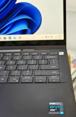 New Laptop Dell Inspiron 7306 16GB Intel Core i7 SSD 512GB