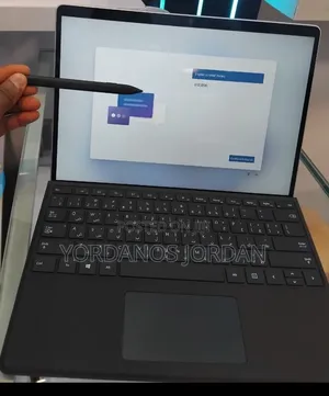 New Microsoft Surface Pro 9 16GB Qualcomm Snapdragon X Plus SSD 512GB