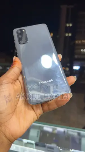 Samsung Galaxy S20 128 GB Gray