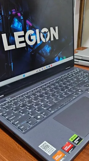 New Laptop Lenovo Legion 5 16GB AMD Ryzen 7 SSD 512GB