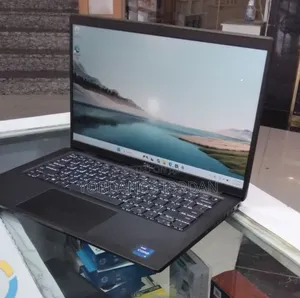 New Laptop Dell Latitude 7420 16GB Intel Core i7 SSD 512GB