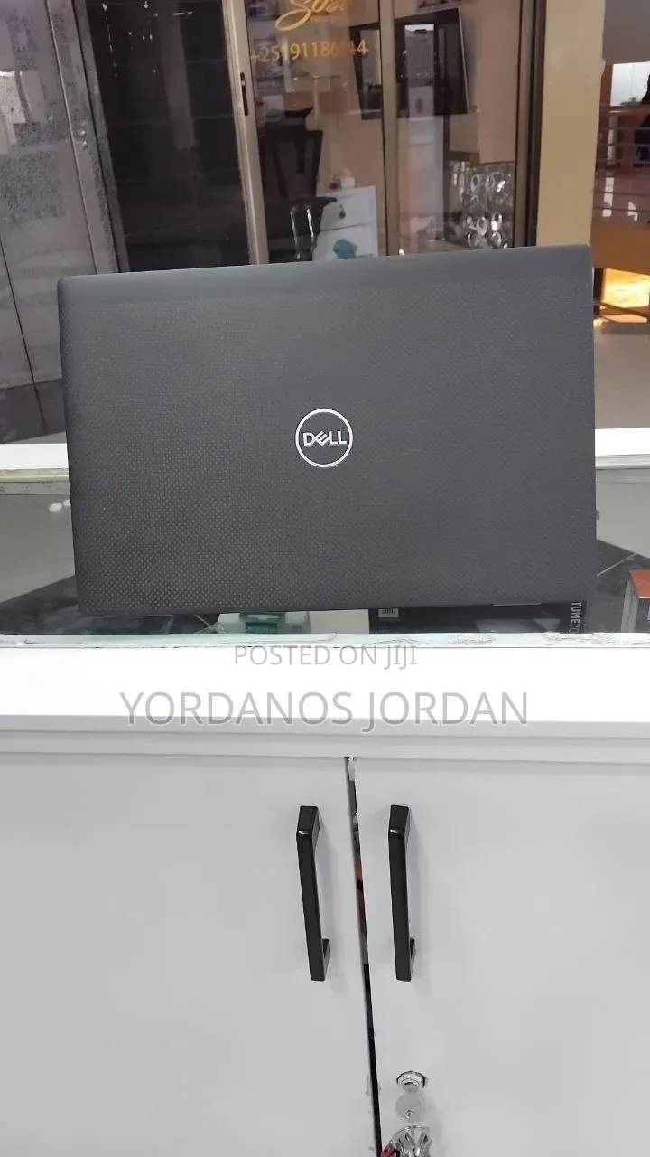 New Laptop Dell Latitude 7420 16GB Intel Core i7 SSD 512GB