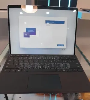 New Laptop Microsoft Surface Pro 9 16GB Intel Core i7 SSD 512GB