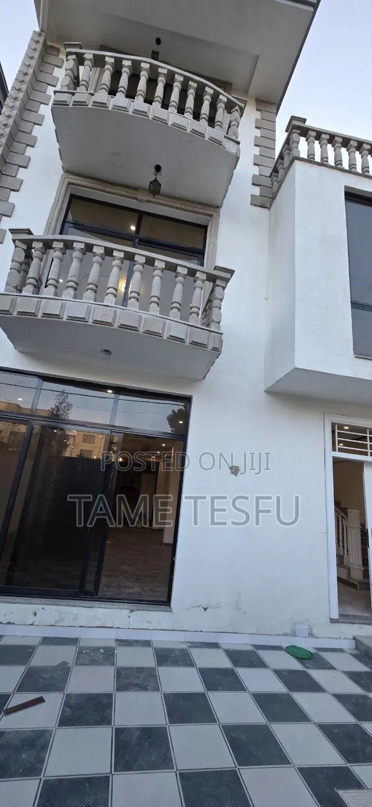 Furnished 6bdrm House in ሀያት, Bole for sale