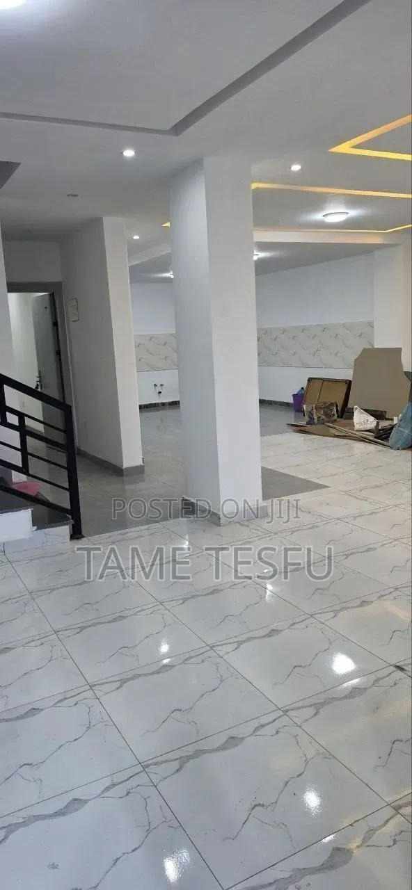 Furnished 10bdrm House in ሀያት, Bole for sale