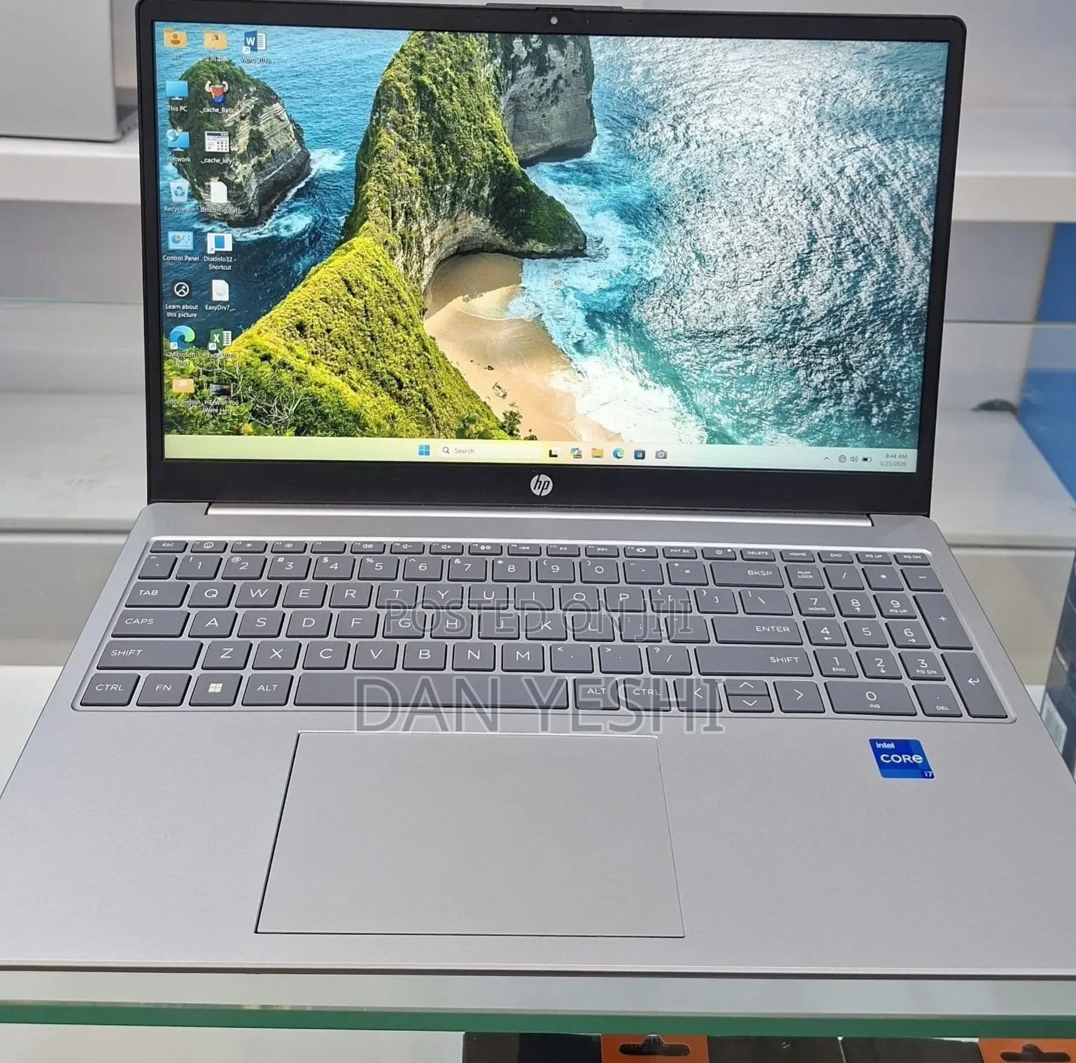New Laptop HP Stream Notebook 16GB Intel Core i7 SSD 1T