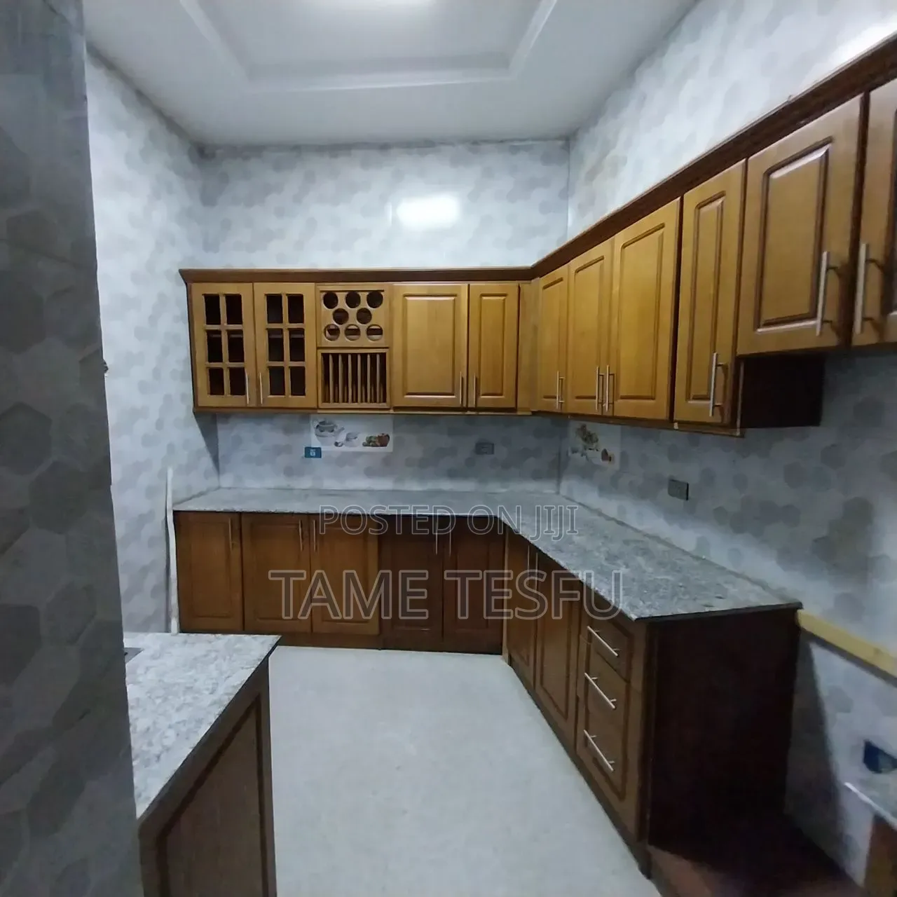 Furnished 3bdrm House in ኮቶቤ, Yeka for sale