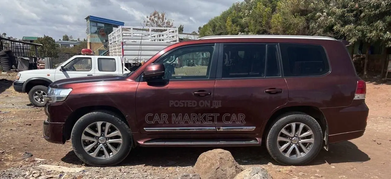 Toyota Land Cruiser 4.5 V8 VXR 2019 Burgundy
