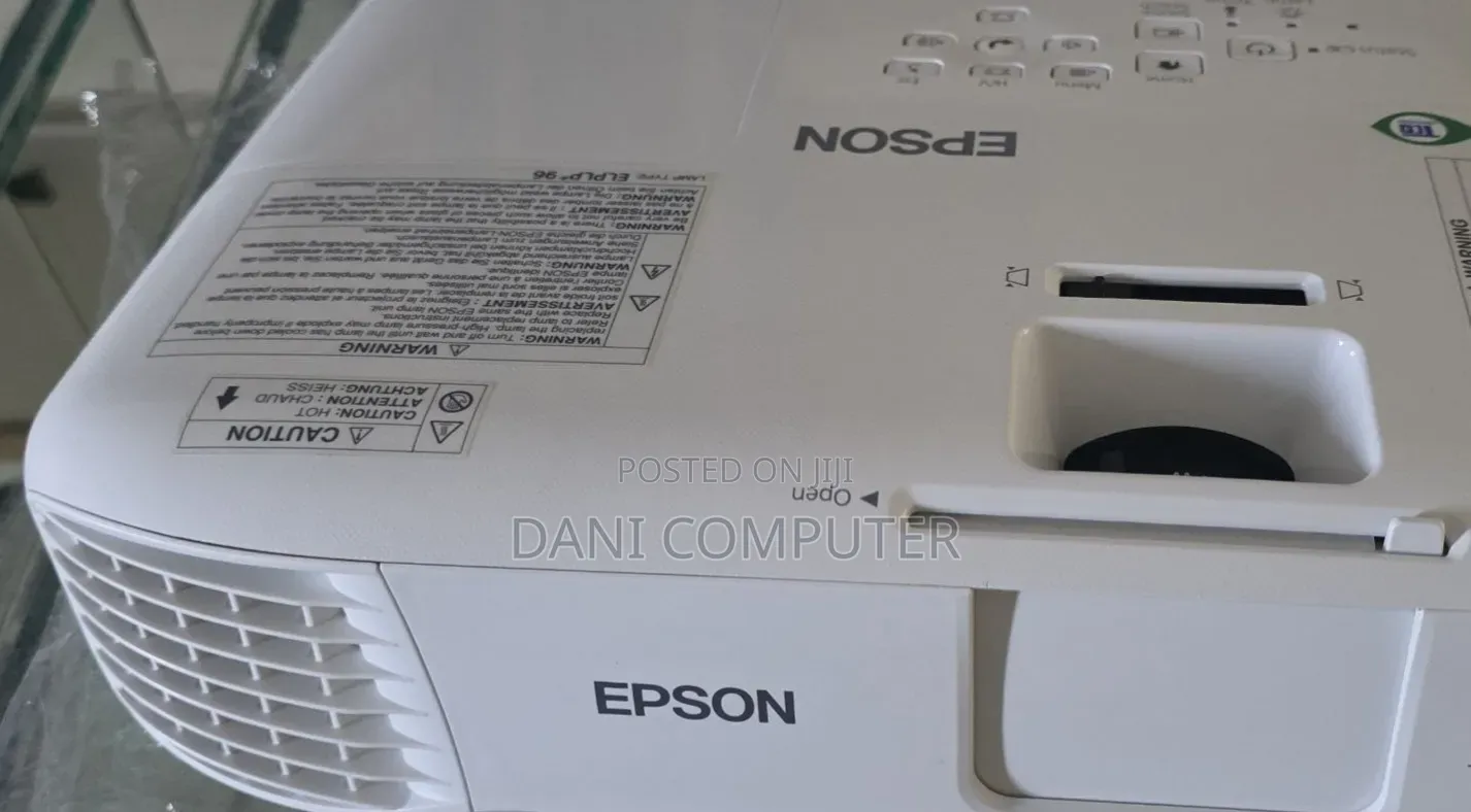 Brand New Epson Projector With Manual Has Remote Model Name: Eb-X