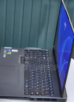 New Laptop Lenovo 16GB Intel Core i9 SSD 1T