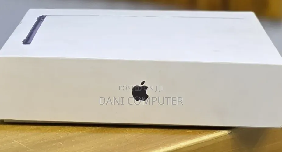 New Laptop Apple MacBook Air 2026 M5 13-inch 16GB Apple M5 SSD 512GB