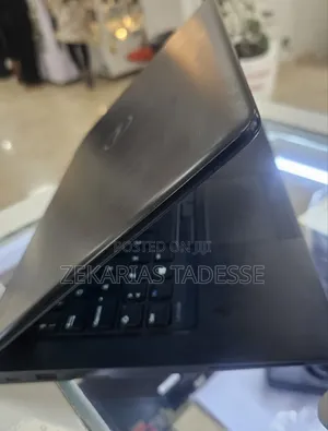 New Laptop Dell Latitude 5400 8GB Intel Core i5 SSD 256GB