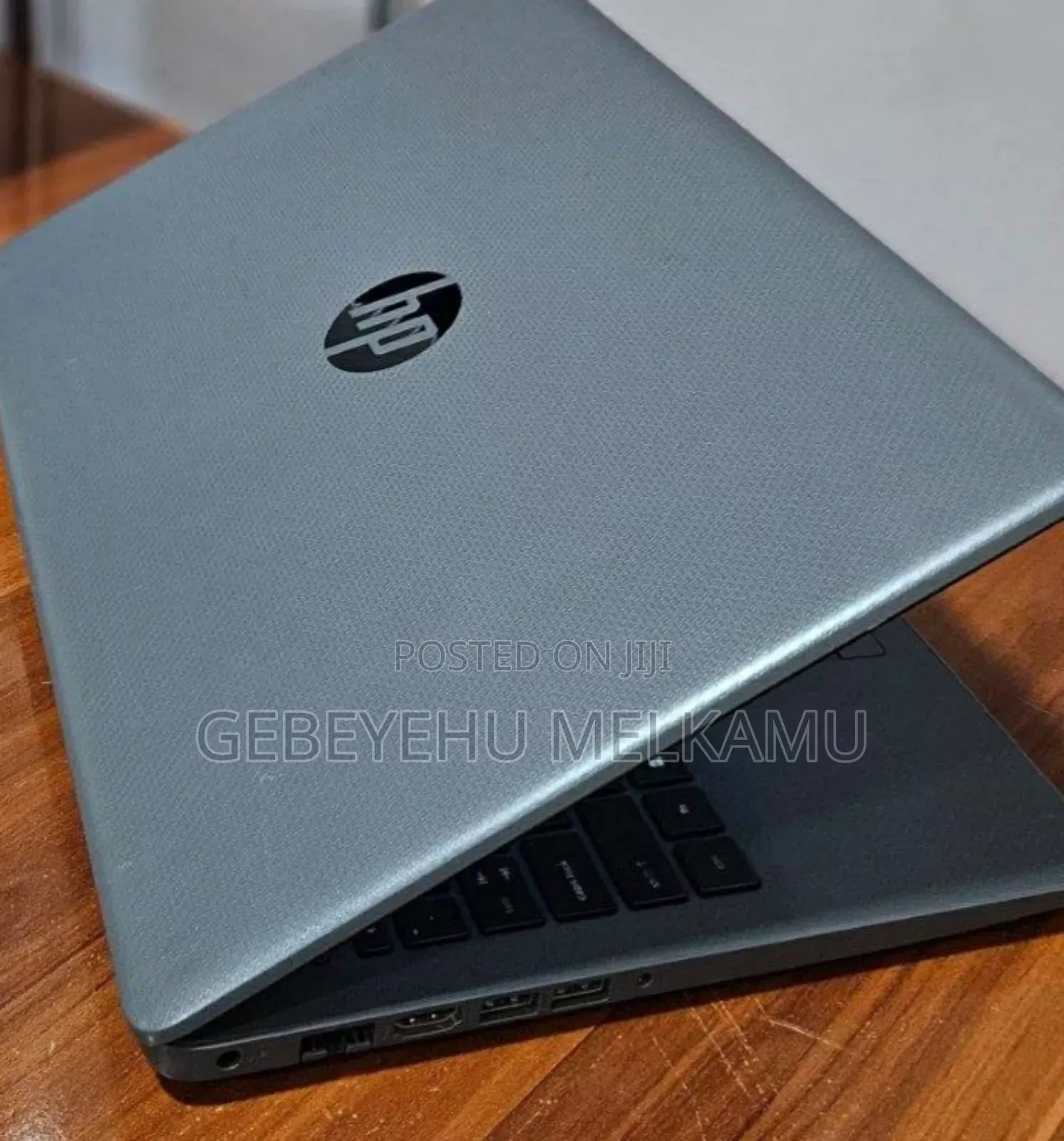 New Laptop HP 250 G7 8GB Intel Core i5 SSD 1T
