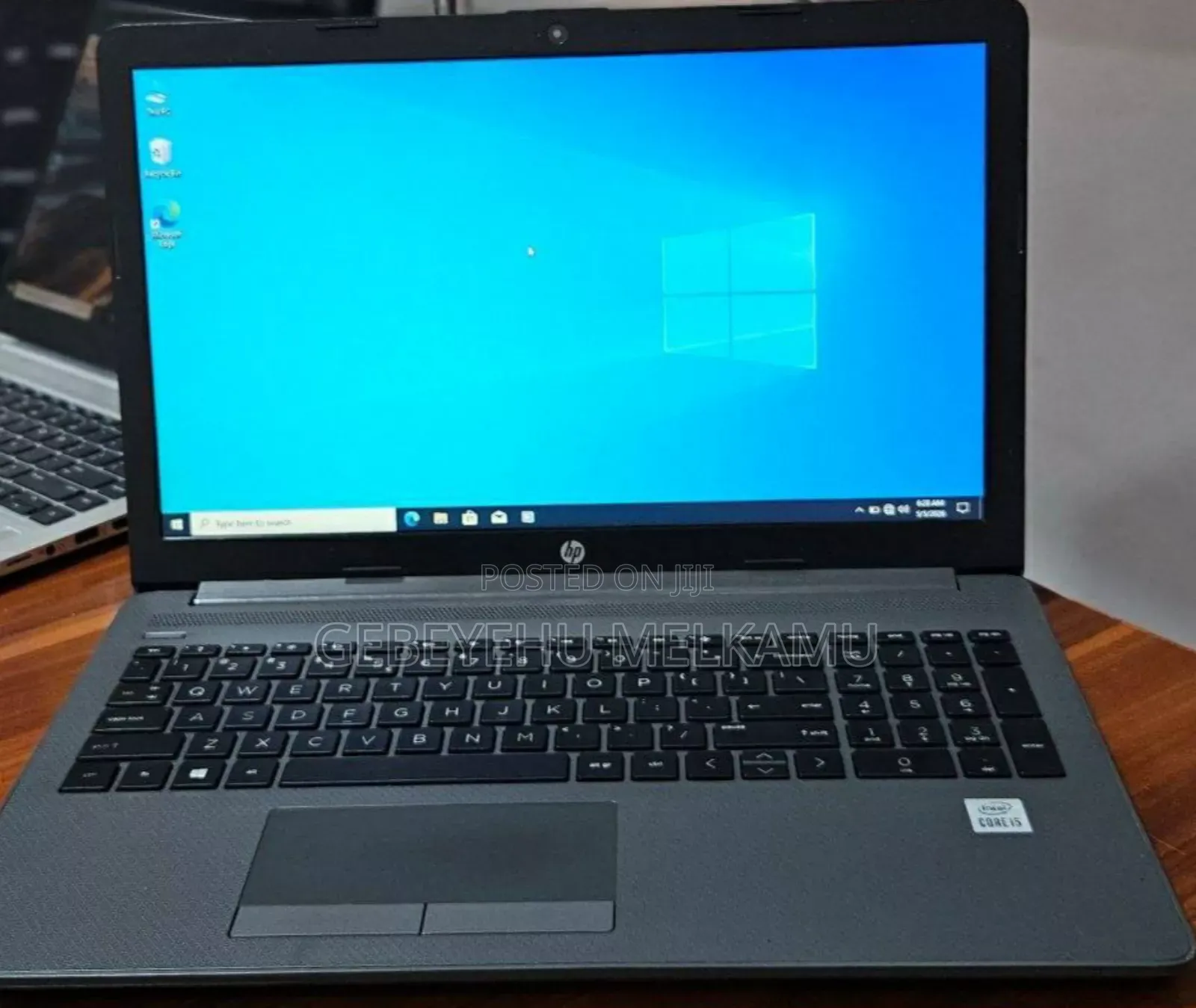 New Laptop HP 250 G7 8GB Intel Core i5 SSD 1T