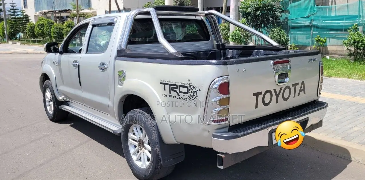 Toyota Hilux 2007 Beige