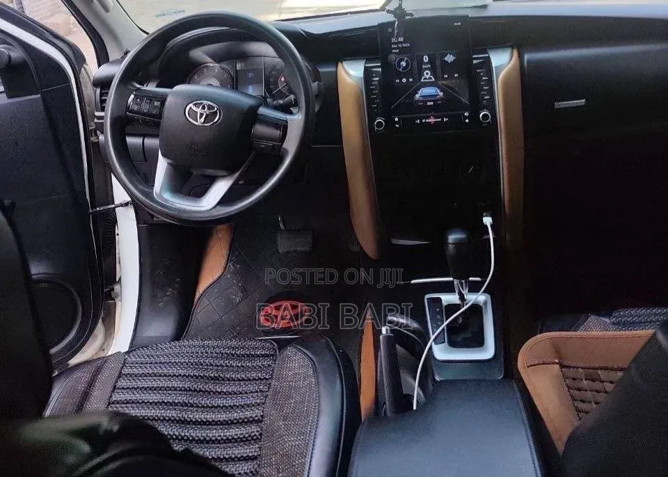 Toyota Fortuner 2017 White