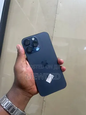 New Apple iPhone 15 Pro Max 256 GB Black