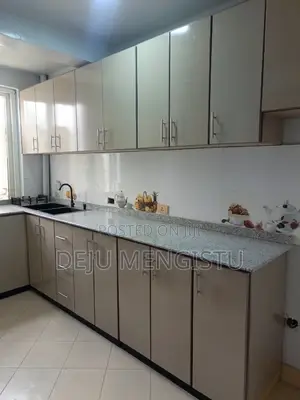 2bdrm Condo in ሁለተኛ በር አከባቢ, Bole for rent