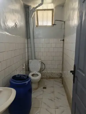 2bdrm Condo in ሁለተኛ በር አከባቢ, Bole for rent