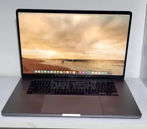 New Laptop Apple MacBook Pro 2019 32GB Intel Core i9 SSD 1T