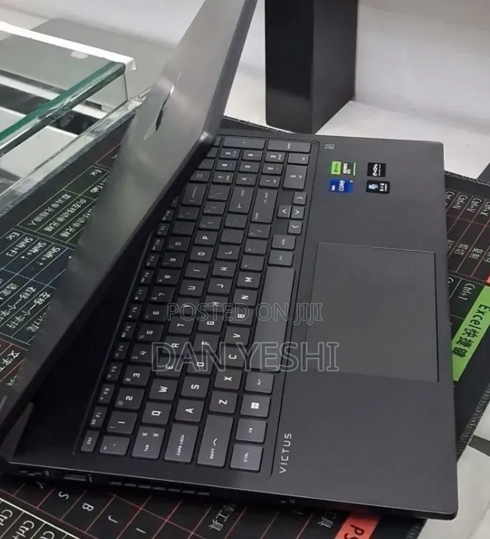 New Laptop HP Victus 16 16GB Intel Core i7 SSD 1T