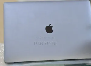 New Laptop Apple MacBook Pro 2018 16GB Intel Core i7 SSD 512GB