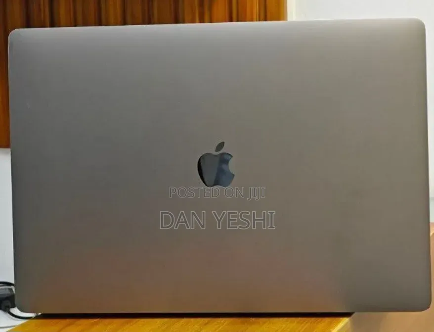 New Laptop Apple MacBook Pro 2019 16GB Intel Core i9 SSD 2T
