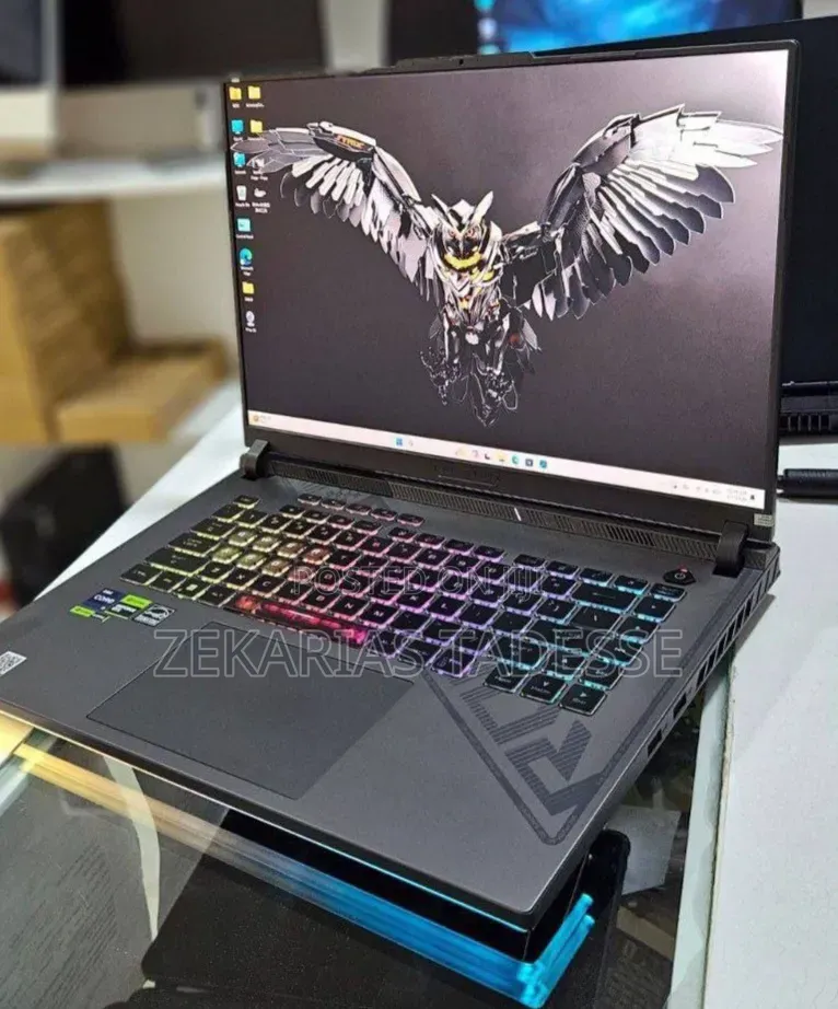 New Laptop Asus ROG Strix G15 16GB Intel Core i9 SSD 1T