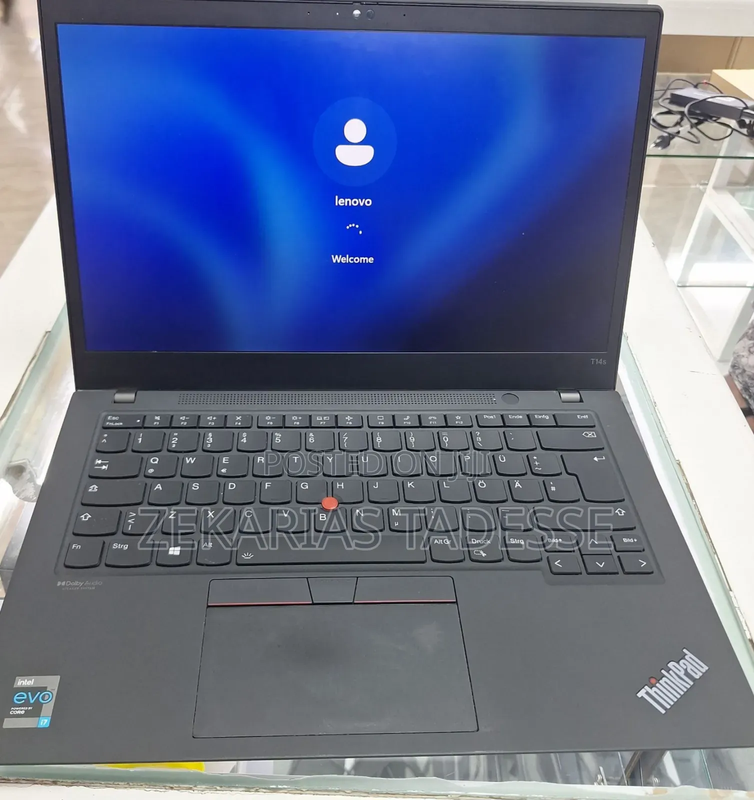 New Laptop Lenovo ThinkPad T14 16GB Intel Core i7 SSD 512GB
