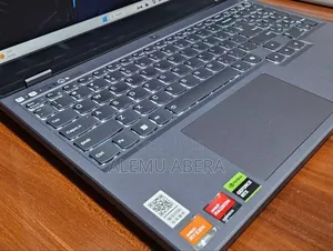 New Laptop Lenovo 16GB AMD Ryzen 7 SSD 512GB