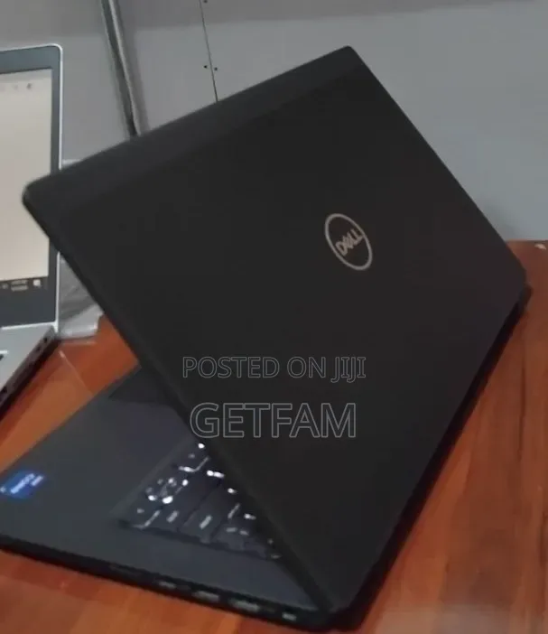 New Laptop Dell Latitude 7420 16GB Intel Core i7 SSD 512GB