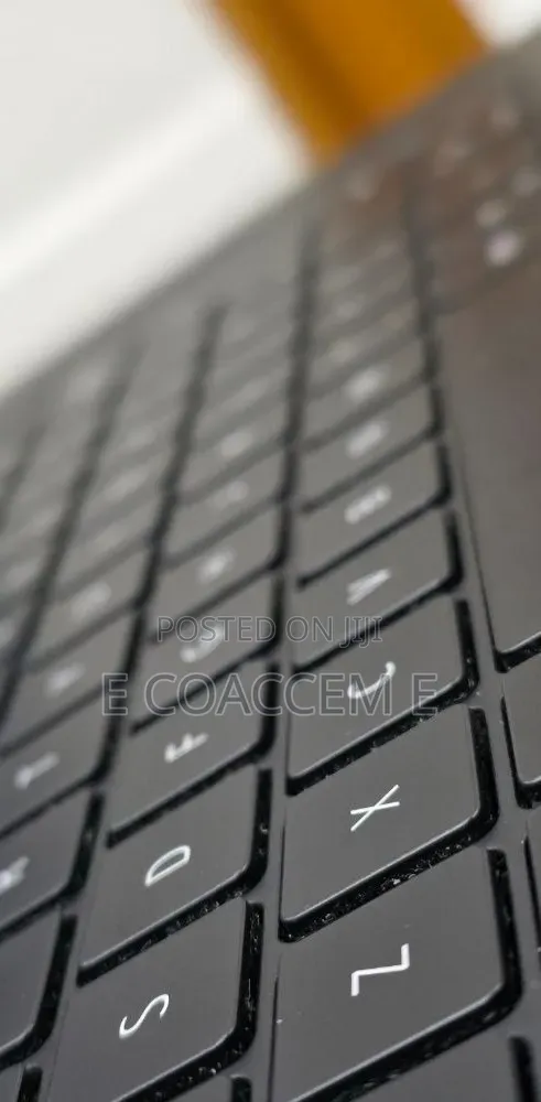 New Laptop Dell 16GB Intel Core i7 SSD 512GB