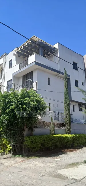8bdrm House in Haile Garment, Nifas Silk-Lafto for sale