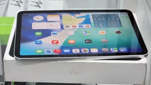 New Apple iPad (2022) 64 GB Silver