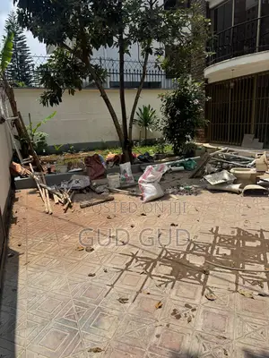 8bdrm House in Nifas Silk-Lafto for rent