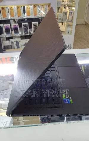 New Laptop Asus ROG Zephyrus G16 16GB Intel Core i7 SSD 512GB