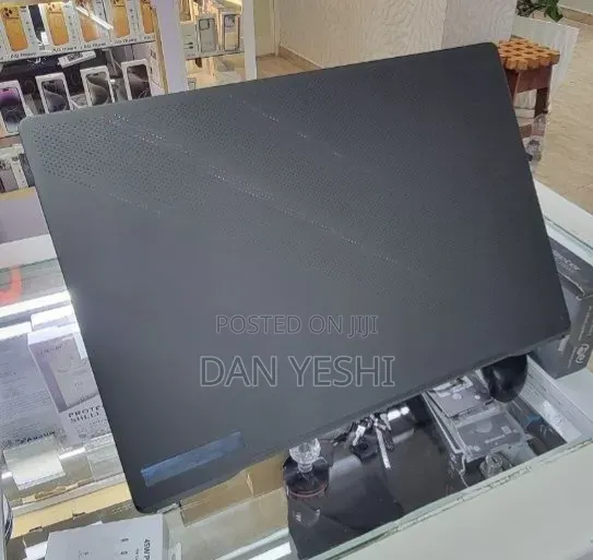New Laptop Asus ROG Zephyrus G16 16GB Intel Core i7 SSD 512GB