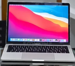 New Laptop Apple MacBook 16GB Intel Core i7 SSD 256GB