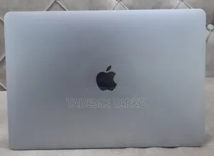 New Laptop Apple MacBook Pro 2017 16GB Intel Core i5 SSD 512GB