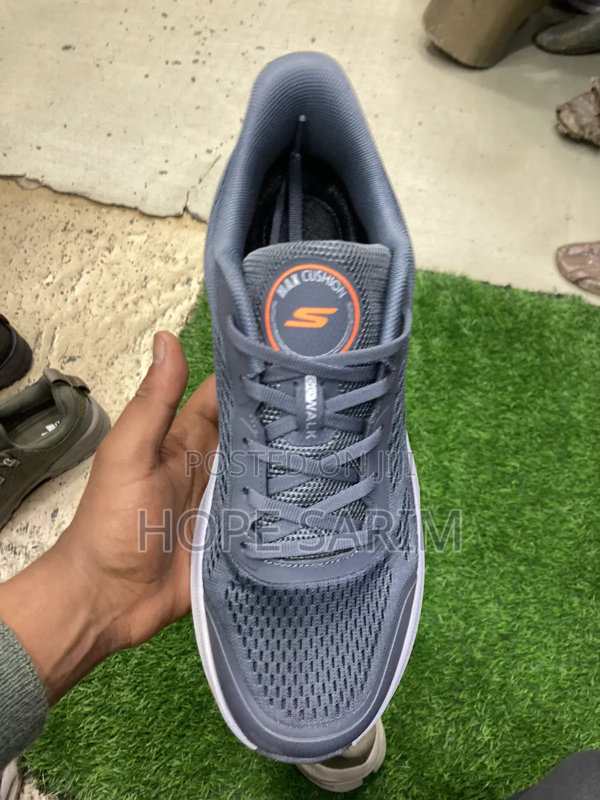 Skechers Hands Free Slip-Ins Max Run