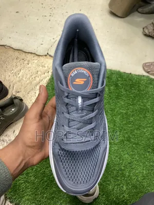 Skechers Hands Free Slip-Ins Max Run