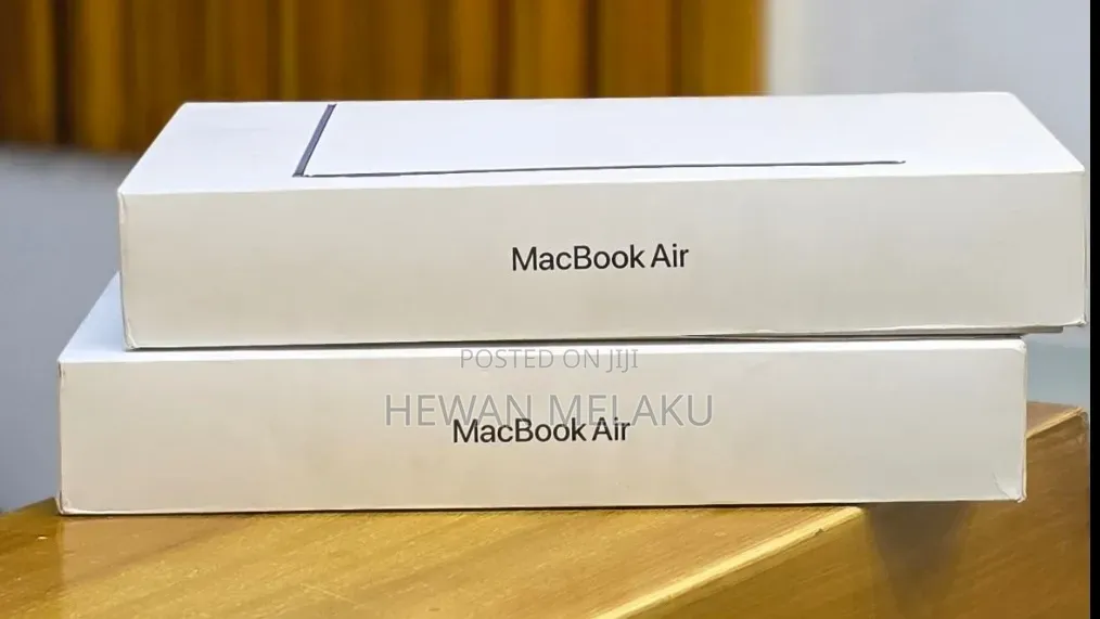 New Laptop Apple MacBook Air 2026 M5 16GB Apple M5 SSD 512GB