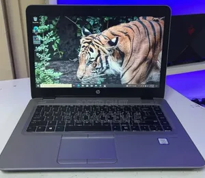 New Laptop HP 4GB Intel Core i5 HDD 1T