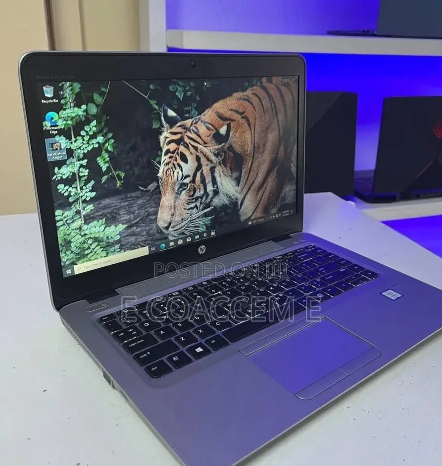 New Laptop HP 4GB Intel Core i5 HDD 1T