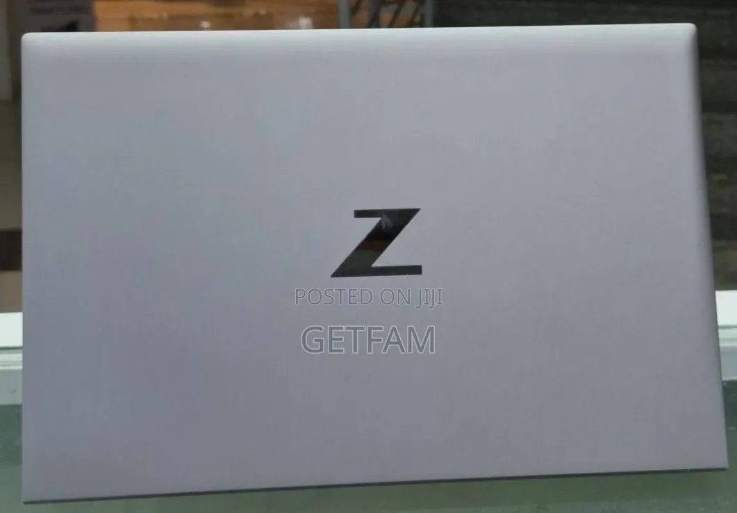 New Laptop HP ZBook Power G7 16GB Intel Core i7 SSD 512GB