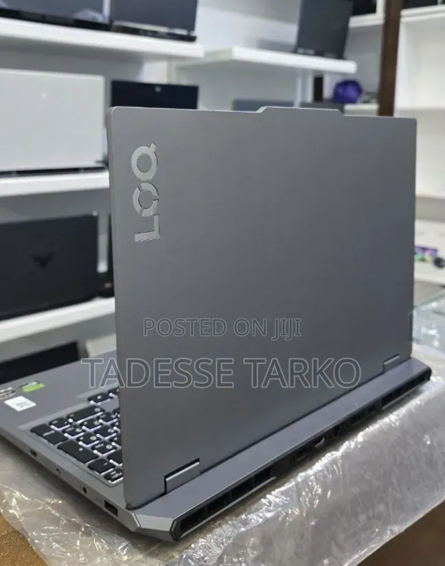 New Laptop Lenovo LOQ 15AHP10 16GB AMD Ryzen 7 SSD 512GB