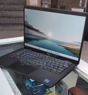 New Laptop Dell Latitude 7420 16GB Intel Core i7 SSD 512GB
