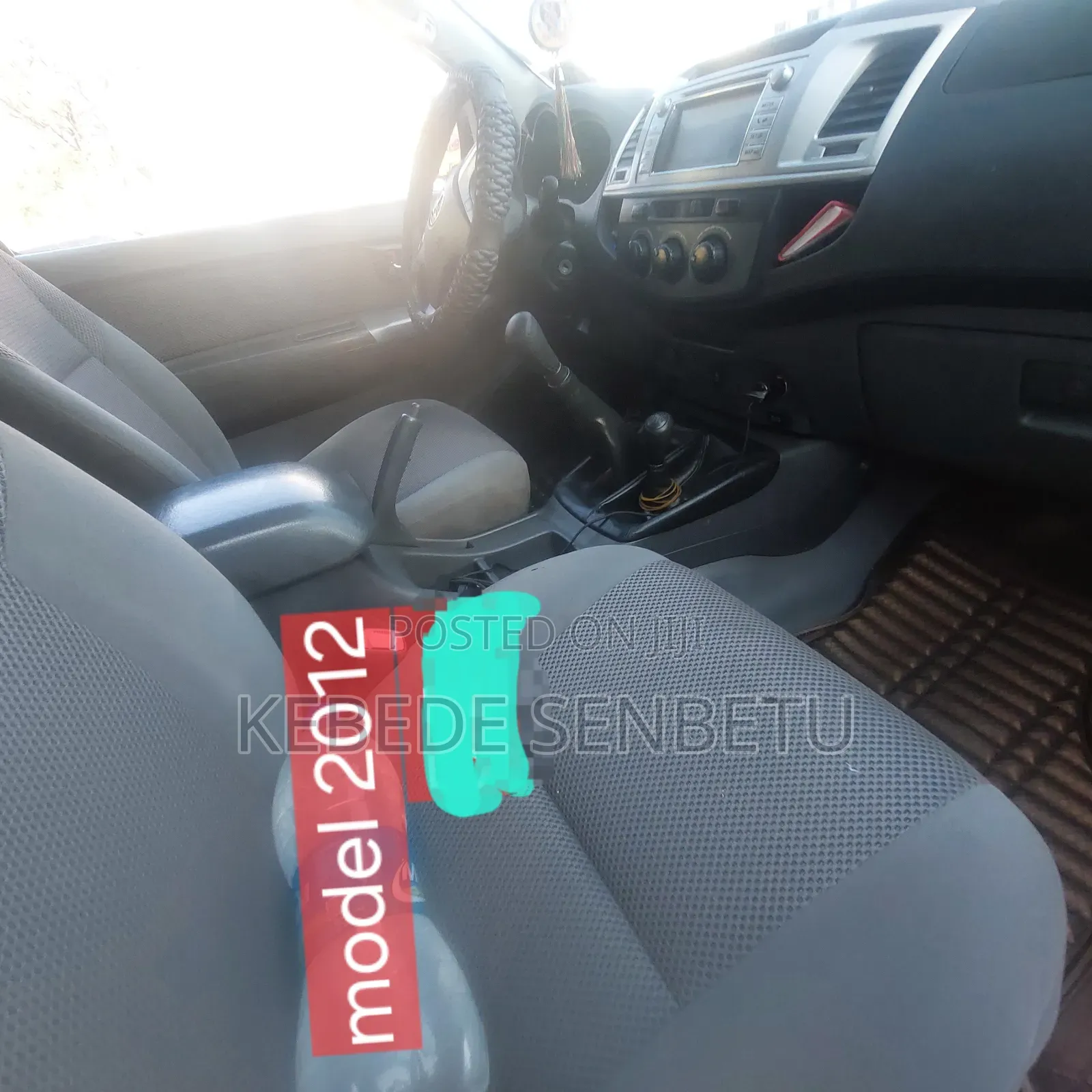 Toyota Hilux 2012 Black